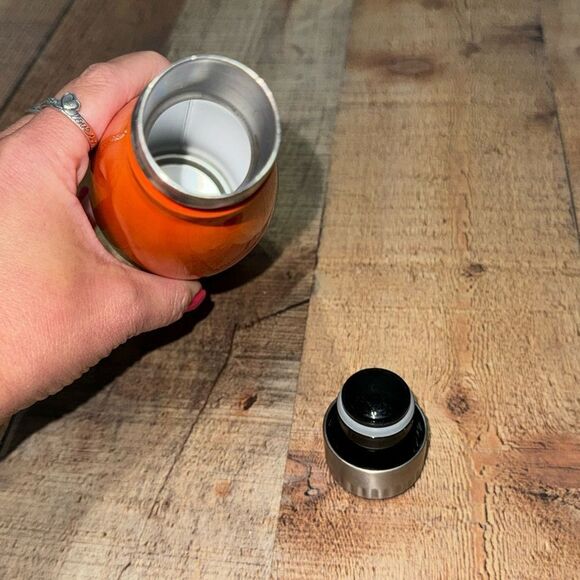 Whataburger stainless steel water bottle for all you Whataburger fans!!! - Picture 7 of 10